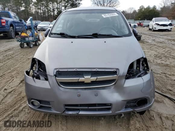 2009 Chevrolet Aveo 2LT z VIN KL1TG56E29B395364, wystawiony jako Copart lot #85162004 z przebiegiem 166 094 mil mil oraz Szkoda całkowita • Salvage title. Historia ofert i sprzedaży dostępna na DreamBid. Obrazek 5.