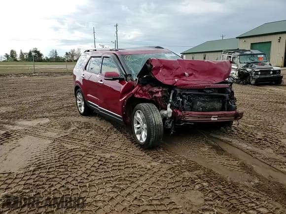 ✅ 2014 Ford Explorer Limited • VIN: 1FM5K8F84EGB41966 • Lot: 82430845. Listed on Copart with 395,426 mi. Free auction sales archive from the USA and detailed vehicle history report at DreamBid. Image 14.