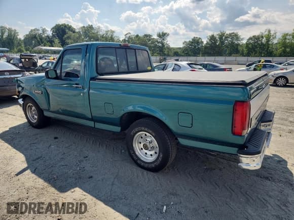 ✅ 1996 Ford F-150 • VIN: 1FTEF15N6TLB94759 • Lot: 63033095. Listed on Copart with 237,468 mi. Free auction sales archive from the USA and detailed vehicle history report at DreamBid. Image 2.