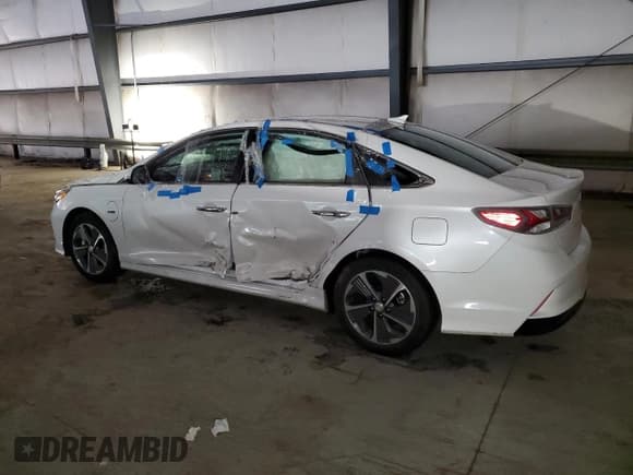 ✅ 2019 Hyundai Sonata • VIN: KMHE14L28KA089087 • Лот: 85565654. Опубликован ранее на Copart с пробегом 41 702 миль. Бесплатный доступ к архиву аукционных продаж из США и подробный отчёт об истории автомобиля на DreamBid. Изображение 2.