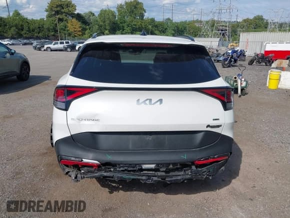 ✅ 2025 Kia Sportage EX • VIN: KNDPVCDG6S7195377 • Lot: 43113864. Listed on IAAI with 21,476 mi. Free auction sales archive from the USA and detailed vehicle history report at DreamBid. Image 16.