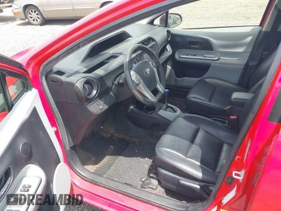 ✅ 2012 Toyota Prius One • VIN: JTDKDTB37C1522838 • Lot: 42595345. Listed on IAAI with 100,729 mi. Free auction sales archive from the USA and detailed vehicle history report at DreamBid. Image 5.