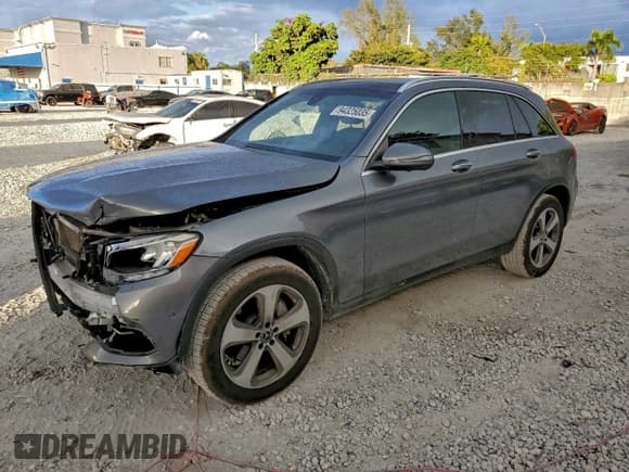 ✅ 2019 Mercedes-Benz GLC 300 • VIN: WDC0G4JB4KV121651 • Lot: 94325035. Listed on Copart with 45,519 mi. Free auction sales archive from the USA and detailed vehicle history report at DreamBid. Image 1.
