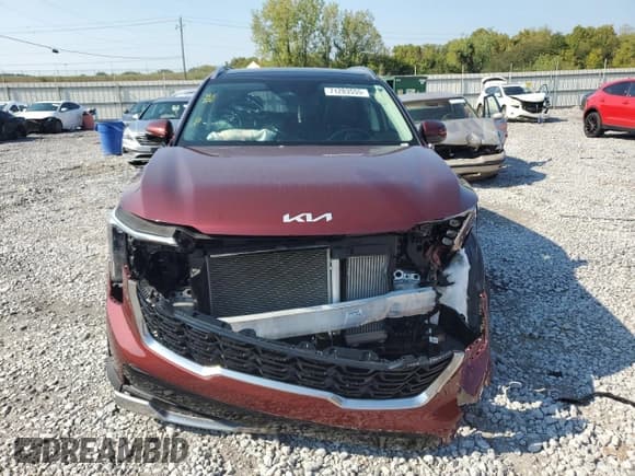 ✅ 2024 Kia Sorento EX • VIN: 5XYRH4JF0RG259556 • Lot: 71283555. Wystawiony na Copart z przebiegiem 17 151 mil. Bezpłatny archiwum sprzedaży aukcyjnych z USA i szczegółowy raport historii pojazdu na DreamBid. Zdjęcie 5.