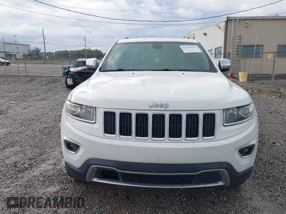 ✅ 2014 Jeep Grand Cherokee Limited • VIN: 1C4RJEBT0EC472732 • Lot: 43297631. Listed on IAAI with 170,965 mi. Free auction sales archive from the USA and detailed vehicle history report at DreamBid. Image 12.