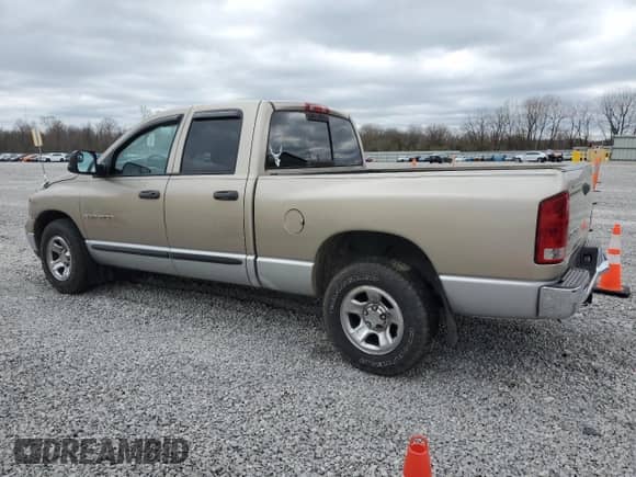 2003 Dodge 1500 SLT z VIN 1D3HA18DX3J656130, wystawiony jako Copart lot #52515735 z przebiegiem 198 821 mil mil oraz Szkoda całkowita • Salvage title. Historia ofert i sprzedaży dostępna na DreamBid. Obrazek 2.