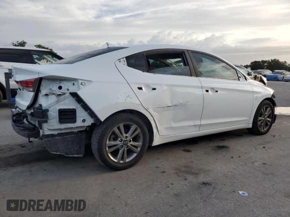 ✅ 2018 Hyundai Elantra Limited • VIN: 5NPD84LF9JH281253 • Lot: 85163265. Listed on Copart with 67,531 mi. Free auction sales archive from the USA and detailed vehicle history report at DreamBid. Image 3.