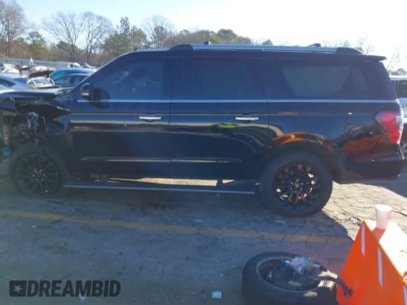 ✅ 2020 Ford Expedition Max Limited • VIN: 1FMJK2AT9LEA11567 • Lot: 41592375. Listed on IAAI with 96,659 mi. Free auction sales archive from the USA and detailed vehicle history report at DreamBid. Image 14.