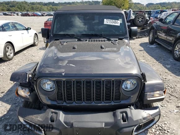 ✅ 2024 Jeep Gladiator Sport • VIN: 1C6HJTAG9RL119665 • Lot: 72153484. Wystawiony na Copart z przebiegiem 3 369 mil. Bezpłatny archiwum sprzedaży aukcyjnych z USA i szczegółowy raport historii pojazdu na DreamBid. Zdjęcie 5.