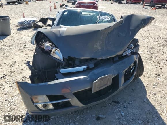 ✅ 2009 Saturn Sky • VIN: 1G8MB35B99Y102106 • Лот: 90242295. Опубликован ранее на Copart с пробегом Не указан. Бесплатный доступ к архиву аукционных продаж из США и подробный отчёт об истории автомобиля на DreamBid. Изображение 5.