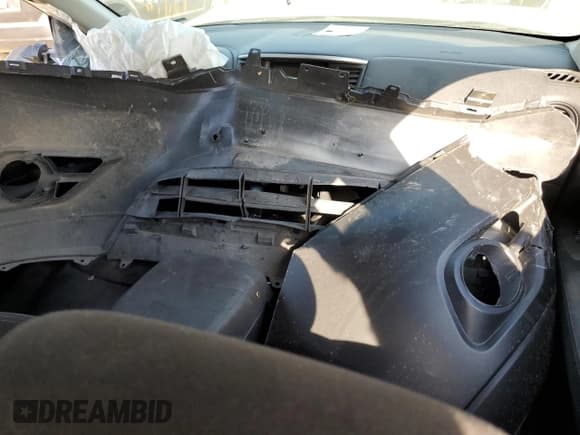 ✅ 2016 Nissan Pathfinder SV • VIN: 5N1AR2MN7GC646698 • Lot: 54892705. Listed on Copart with Not provided. Free auction sales archive from the USA and detailed vehicle history report at DreamBid. Image 8.