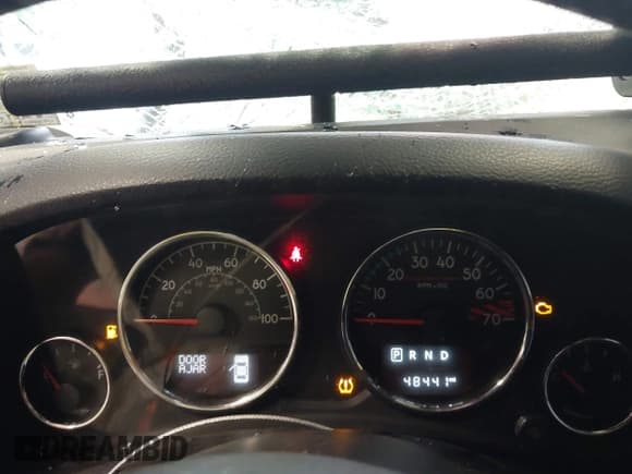 ✅ 2017 Jeep Wrangler Unlimited Rubicon Recon • VIN: 1C4BJWFG5HL687757 • Lot: 42367095. Listed on IAAI with 48,441 mi. Free auction sales archive from the USA and detailed vehicle history report at DreamBid. Image 7.