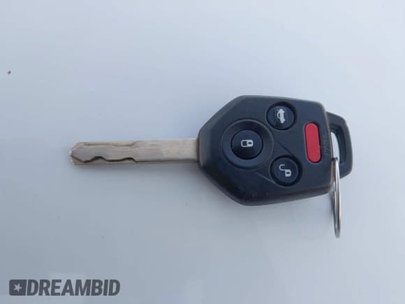 ✅ 2011 Subaru Outback Premium • VIN: 4S4BRDHC5B2393484 • Lot: 43632473. Wystawiony na IAAI z przebiegiem 141 804 mil. Bezpłatny archiwum sprzedaży aukcyjnych z USA i szczegółowy raport historii pojazdu na DreamBid. Zdjęcie 11.