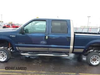 ✅ 1999 Ford F-250 XL • VIN: 1FTNW20L4XEA80457 • Lot: 43675016. Wystawiony na IAAI z przebiegiem 174 836 mil. Bezpłatny archiwum sprzedaży aukcyjnych z USA i szczegółowy raport historii pojazdu na DreamBid. Zdjęcie 6.