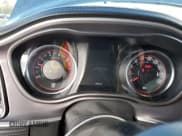 ✅ 2022 Dodge Challenger R/T Scat Pack • VIN: 2C3CDZFJ1NH160272 • Lot: 49974904. Wystawiony na Copart z przebiegiem 17 653 mil. Bezpłatny archiwum sprzedaży aukcyjnych z USA i szczegółowy raport historii pojazdu na DreamBid. Zdjęcie 9.