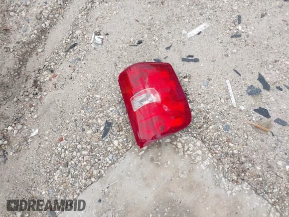 ✅ 2007 Chevrolet Silverado 1500 LTZ • VIN: 2GCEK13Y471690499 • Lot: 42405298. Listed on IAAI with 62,347 mi. Free auction sales archive from the USA and detailed vehicle history report at DreamBid. Image 12.