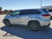 ✅ 2018 Toyota Highlander LE • VIN: 5TDZZRFH9JS238765 • Лот: 86606025. Опубликован ранее на Copart с пробегом 193 857 миль. Бесплатный доступ к архиву аукционных продаж из США и подробный отчёт об истории автомобиля на DreamBid. Изображение 2.
