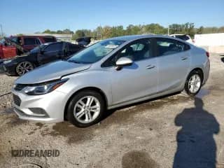 ✅ 2018 Chevrolet Cruze LT • VIN: 1G1BE5SM9J7213750 • Lot: 84999525. Wystawiony na Copart z przebiegiem 143 186 mil mil. Skorzystaj z bezpłatnego archiwum sprzedaży aukcyjnych z USA i zobacz szczegółowy raport historii pojazdu na DreamBid. Zdjęcie 1.