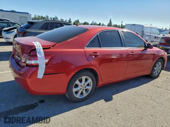 ✅ 2011 Toyota Camry LE • VIN: 4T1BF3EK0BU600012 • Lot: 94382315. Listed on Copart with 116,058 mi. Free auction sales archive from the USA and detailed vehicle history report at DreamBid. Image 3.