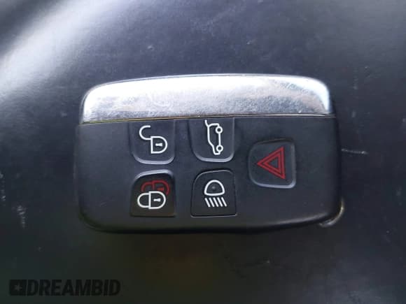 ✅ 2016 Land Rover LR4 HSE Lux • VIN: SALAK2V65GA793235 • Лот: 42803732. Опубликован ранее на IAAI с пробегом 132 768 миль. Бесплатный доступ к архиву аукционных продаж из США и подробный отчёт об истории автомобиля на DreamBid. Изображение 11.