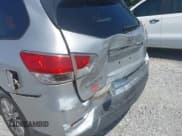 ✅ 2014 Nissan Pathfinder S • VIN: 5N1AR2MNXEC637944 • Lot: 42561097. Listed on IAAI with 137,433 mi. Free auction sales archive from the USA and detailed vehicle history report at DreamBid. Image 6.