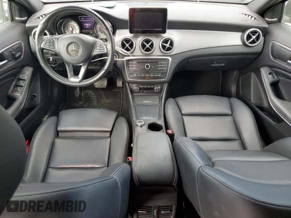 ✅ 2016 Mercedes-Benz GLA 250 • VIN: WDCTG4EB6GJ192002 • Lot: 76671734. Listed on Copart with 89,393 mi. Free auction sales archive from the USA and detailed vehicle history report at DreamBid. Image 8.