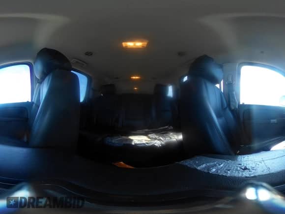 2014 Chevrolet Suburban LT z VIN 1GNSKJE71ER145069, wystawiony jako IAAI lot #41855455 z przebiegiem 197 617 mil mil oraz . Historia ofert i sprzedaży dostępna na DreamBid. Obrazek 18.