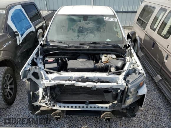 ✅ 2019 Chevrolet Silverado 1500 Work Truck • VIN: 3GCNWAEH0KG231696 • Lot: 82112745. Wystawiony na Copart z przebiegiem 102 158 mil. Bezpłatny archiwum sprzedaży aukcyjnych z USA i szczegółowy raport historii pojazdu na DreamBid. Zdjęcie 5.