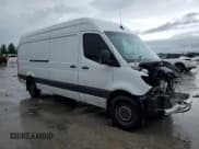 ✅ 2020 Mercedes-Benz Sprinter Cargo • VIN: W1Y4ECHY8LT020039 • Lot: 59484595. Wystawiony na Copart z przebiegiem Nie podano. Bezpłatny archiwum sprzedaży aukcyjnych z USA i szczegółowy raport historii pojazdu na DreamBid. Zdjęcie 4.