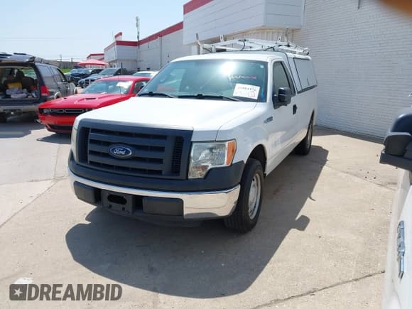 ✅ 2012 Ford F-150 XL • VIN: 1FTMF1CM7CKE24675 • Лот: 41884476. Опубликован ранее на IAAI с пробегом 127 455 миль. Бесплатный доступ к архиву аукционных продаж из США и подробный отчёт об истории автомобиля на DreamBid. Изображение 2.