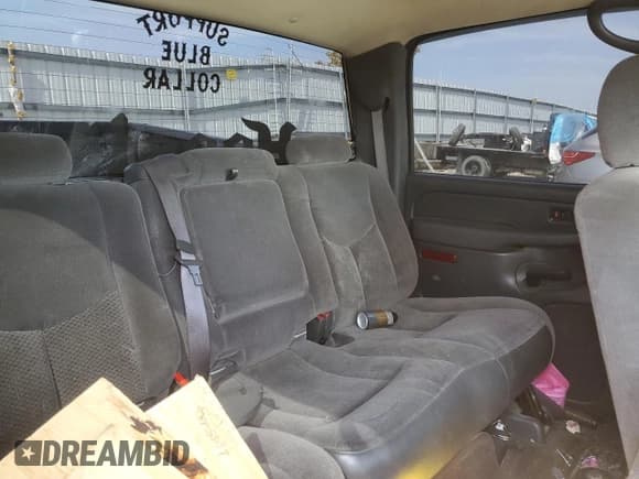 ✅ 2006 Chevrolet Silverado 1500 LT1 • VIN: 2GCEK13T161159098 • Лот: 68967944. Опубликован ранее на Copart с пробегом 169 058 миль. Бесплатный доступ к архиву аукционных продаж из США и подробный отчёт об истории автомобиля на DreamBid. Изображение 11.