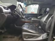 ✅ 2018 Chevrolet Suburban LT • VIN: 1GNSKHKC3JR175386 • Lot: 92799155. Listed on Copart with 204,955 mi. Free auction sales archive from the USA and detailed vehicle history report at DreamBid. Image 7.