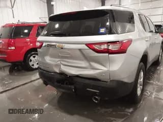 ✅ 2021 Chevrolet Traverse LT Cloth • VIN: 1GNEVGKW1MJ260464 • Lot: 42399748. Wystawiony na IAAI z przebiegiem 77 498 mil. Bezpłatny archiwum sprzedaży aukcyjnych z USA i szczegółowy raport historii pojazdu na DreamBid. Zdjęcie 6.