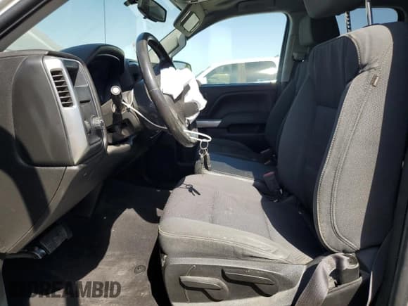 ✅ 2019 Chevrolet Silverado 1500 LT • VIN: 2GCRCPEC3K1104600 • Lot: 74625494. Wystawiony na Copart z przebiegiem 119 199 mil. Bezpłatny archiwum sprzedaży aukcyjnych z USA i szczegółowy raport historii pojazdu na DreamBid. Zdjęcie 7.