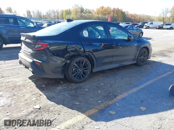 ✅ 2023 Subaru WRX Premium • VIN: JF1VBAF66P9813078 • Lot: 43574966. Wystawiony na IAAI z przebiegiem 24 469 mil. Bezpłatny archiwum sprzedaży aukcyjnych z USA i szczegółowy raport historii pojazdu na DreamBid. Zdjęcie 4.