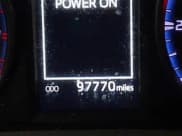 ✅ 2018 Toyota RAV4 XLE • VIN: 2T3RFREV7JW766433 • Лот: 43267036. Опубликован ранее на IAAI с пробегом 97 770 миль. Бесплатный доступ к архиву аукционных продаж из США и подробный отчёт об истории автомобиля на DreamBid. Изображение 15.