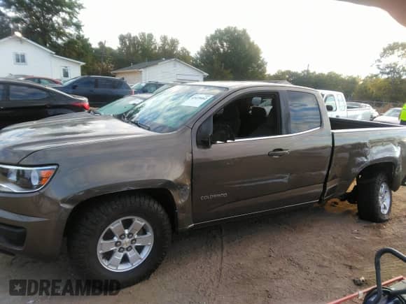 2015 Chevrolet Colorado 2WD WT с VIN 1GCHSAEA7F1274433, выставлен на аукционе IAAI как лот 43479462 с пробегом 92 554 миль миль и . История ставок и продаж доступна на DreamBid. Изображение 6.