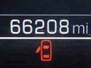 ✅ 2019 Chevrolet Silverado 1500 LT • VIN: 2GCRCPEC8K1123045 • Lot: 42690627. Wystawiony na IAAI z przebiegiem 66 208 mil. Bezpłatny archiwum sprzedaży aukcyjnych z USA i szczegółowy raport historii pojazdu na DreamBid. Zdjęcie 15.