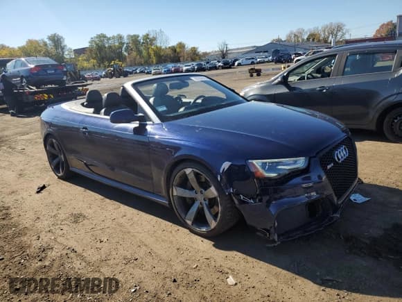 ✅ 2014 Audi RS 5 • VIN: WUAC6AFH5EN900839 • Lot: 87206825. Listed on Copart with 98,134 mi. Free auction sales archive from the USA and detailed vehicle history report at DreamBid. Image 4.