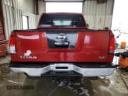 ✅ 2005 Nissan Titan SE • VIN: 1N6AA07AX5N518477 • Lot: 42885614. Wystawiony na Copart z przebiegiem 266 662 mil. Bezpłatny archiwum sprzedaży aukcyjnych z USA i szczegółowy raport historii pojazdu na DreamBid. Zdjęcie 6.