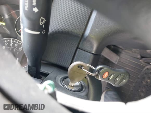 ✅ 2006 Chrysler Sebring • VIN: 1C3EL46X76N210832 • Lot: 41706862. Wystawiony na IAAI z przebiegiem 137 733 mil. Bezpłatny archiwum sprzedaży aukcyjnych z USA i szczegółowy raport historii pojazdu na DreamBid. Zdjęcie 11.