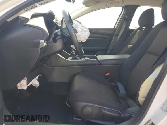 ✅ 2019 Mazda 3 • VIN: 3MZBPABL4KM112377 • Lot: 47440885. Listed on Copart with Not provided. Free auction sales archive from the USA and detailed vehicle history report at DreamBid. Image 7.
