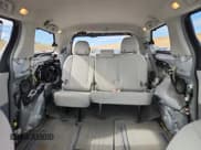 ✅ 2011 Toyota Sienna Limited • VIN: 5TDDK3DCXBS018331 • Лот: 69045785. Опубликован ранее на Copart с пробегом 213 676 миль. Бесплатный доступ к архиву аукционных продаж из США и подробный отчёт об истории автомобиля на DreamBid. Изображение 10.