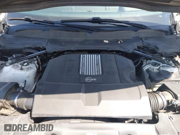 ✅ 2020 Land Rover Range Rover Sport SVR • VIN: SALWZ2RE3LA899227 • Lot: 42368175. Listed on IAAI with 63,794 mi. Free auction sales archive from the USA and detailed vehicle history report at DreamBid. Image 10.