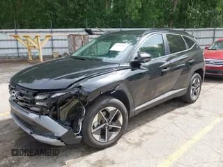 ✅ 2025 Hyundai Tucson SEL • VIN: 3KMJBCDE4SE004887 • Лот: 42592042. Опубликован ранее на IAAI с пробегом 7 147 миль. Бесплатный доступ к архиву аукционных продаж из США и подробный отчёт об истории автомобиля на DreamBid. Изображение 2.