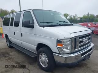 ✅ 2014 Ford Econoline Passenger XL • VIN: 1FBNE3BL4EDA97935 • Lot: 42187031. Wystawiony na IAAI z przebiegiem 228 696 mil. Bezpłatny archiwum sprzedaży aukcyjnych z USA i szczegółowy raport historii pojazdu na DreamBid. Zdjęcie 1.