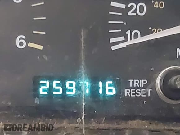 ✅ 1998 Jeep Cherokee Sport • VIN: 1J4FJ68S5WL284937 • Lot: 41984490. Listed on IAAI with 259,716 mi. Free auction sales archive from the USA and detailed vehicle history report at DreamBid. Image 16.