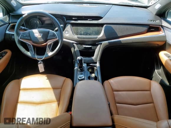 ✅ 2024 Cadillac XT5 AWD Premium Luxury • VIN: 1GYKNDR46RZ729761 • Lot: 71536275. Wystawiony na Copart z przebiegiem 19 151 mil. Bezpłatny archiwum sprzedaży aukcyjnych z USA i szczegółowy raport historii pojazdu na DreamBid. Zdjęcie 8.