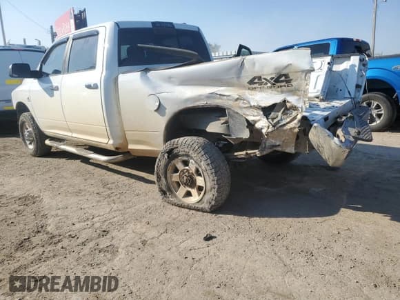✅ 2010 Dodge 2500 SLT • VIN: 3D7UT2CL8AG155246 • Лот: 84744915. Опубликован ранее на Copart с пробегом 170 067 миль. Бесплатный доступ к архиву аукционных продаж из США и подробный отчёт об истории автомобиля на DreamBid. Изображение 2.