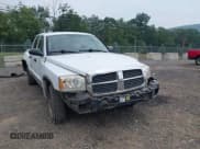 ✅ 2007 Dodge Dakota ST • VIN: 1D7HW28K57S242869 • Лот: 42906167. Опубликован ранее на IAAI с пробегом 178 955 миль. Бесплатный доступ к архиву аукционных продаж из США и подробный отчёт об истории автомобиля на DreamBid. Изображение 6.